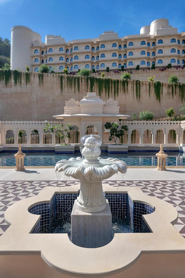 Aurika, Udaipur Hotel Exterior foto